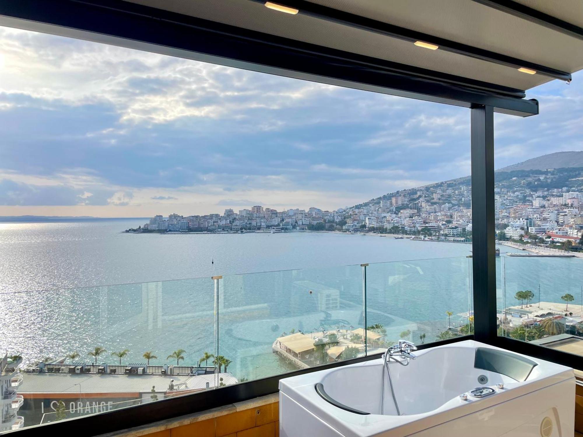 Apartament Seaview Golden Penthouse Saranda Zewnętrze zdjęcie