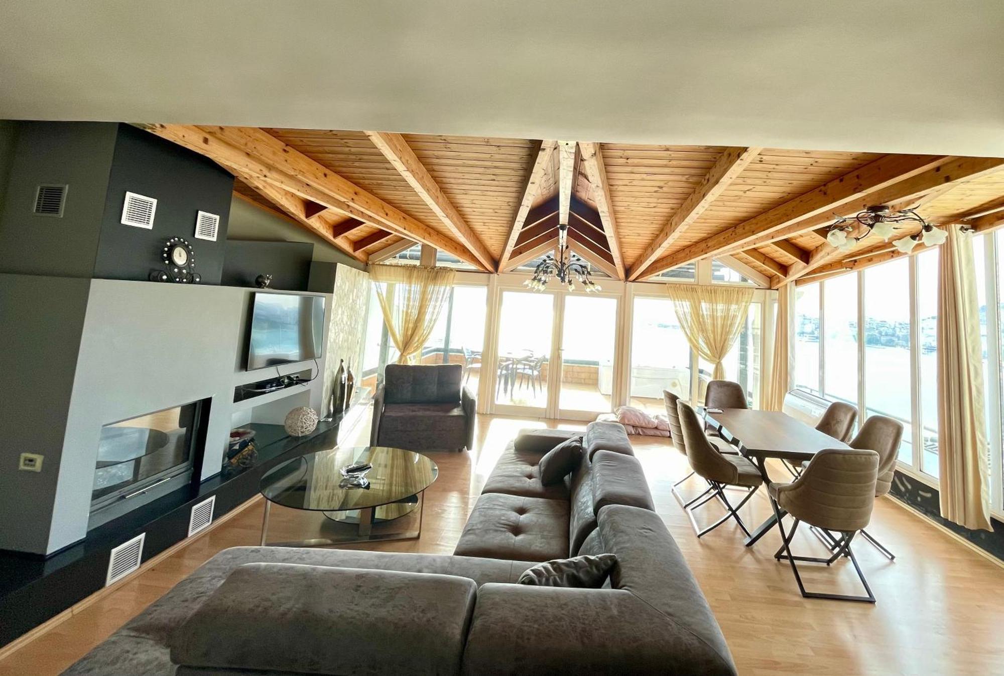 Apartament Seaview Golden Penthouse Saranda Zewnętrze zdjęcie